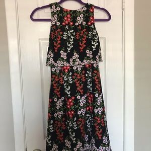 Flower Patterned Open Back Dress